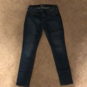 Size 4, Old Navy skinny jeans women’s long pants